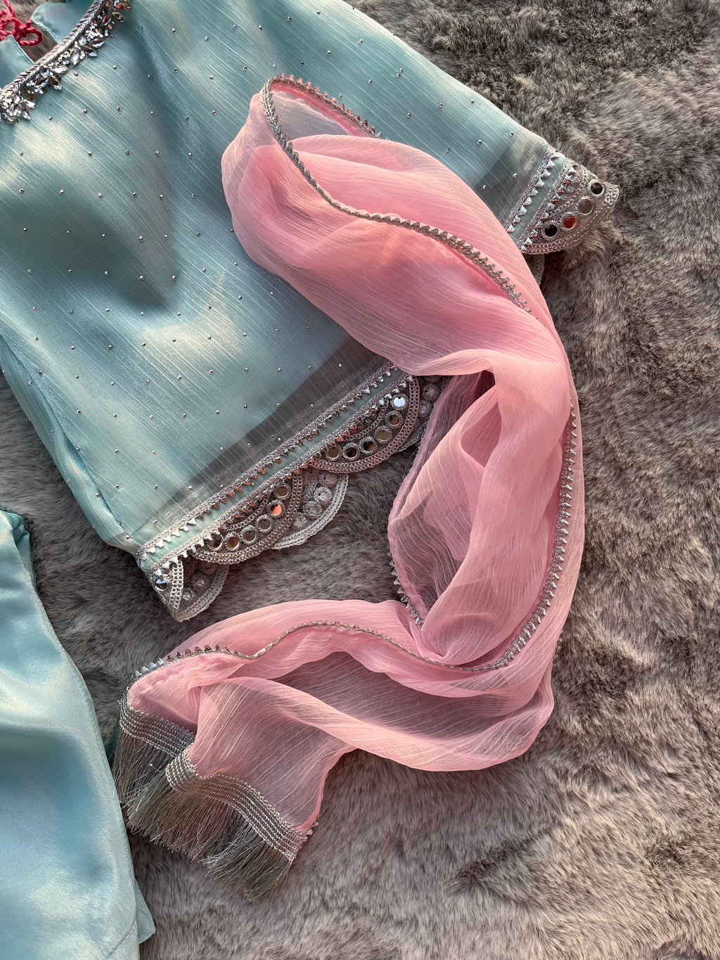 Powder blue blush 3-piece suit